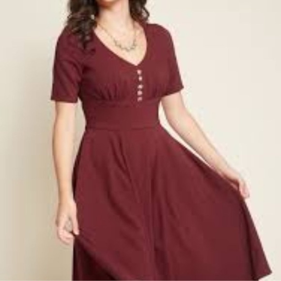 NWT Hell Bunny Burgundy Red Embellished Rhinestone Fit & Flare ModCloth Holiday - Picture 12 of 12